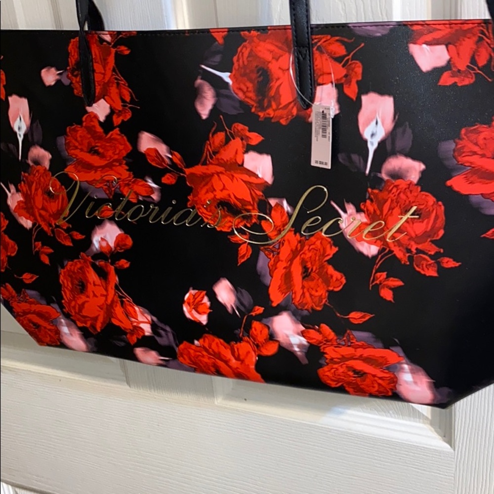 Victoria’s Secret tote bag